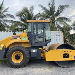 Lu rung 14 tấn 1 cầu XCMG - XS143J