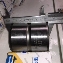 Bạc Càng Nâng Máy Xúc Lật LW300KN