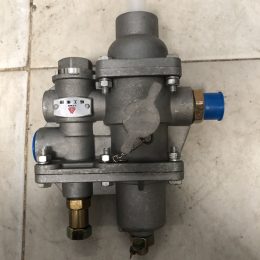 Cóc Xả Hơi Xúc Lật LW500KN
