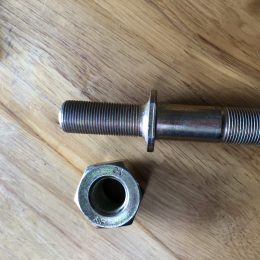 Bu Lông Tắc Kê Cầu LW300KN
