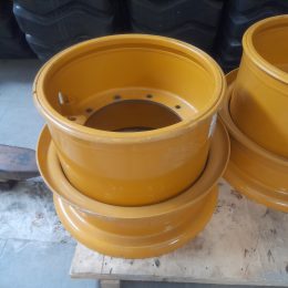 La Zăng Xúc Lật LW500KN