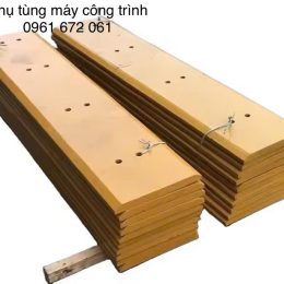 LƯỠI LAM XÚC LẬT LW500F