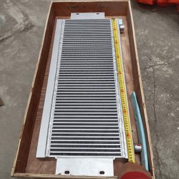 Két Làm Mát Dầu Hộp Số Xe Xúc Lật LW500F