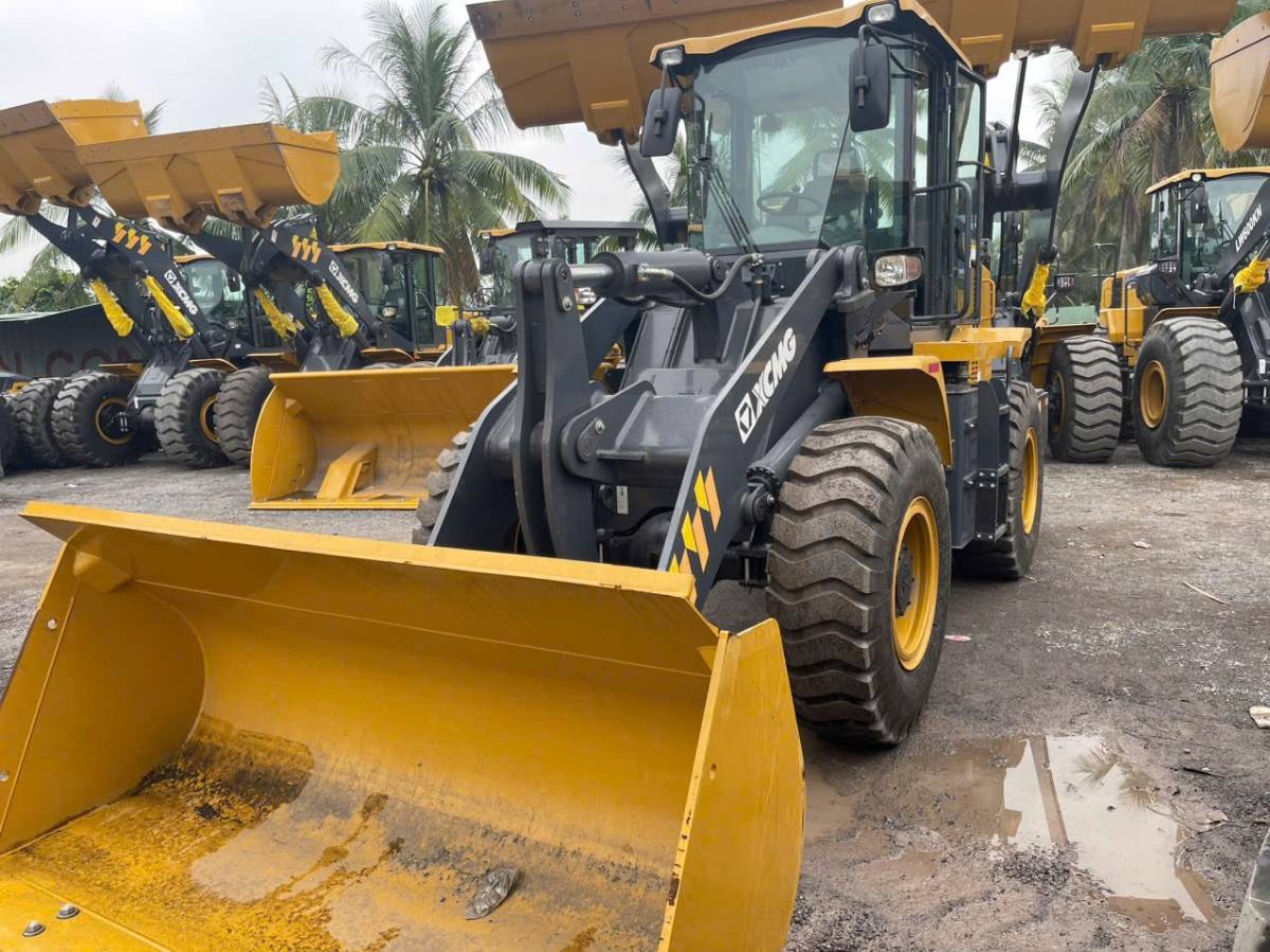 Giới thiệu máy xúc lật LW350FV chính hãng gầu 2.2 M3