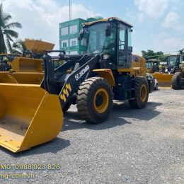 Máy xúc lật XCMG LW350FV gầu 1.8 m3 Trung Quốc