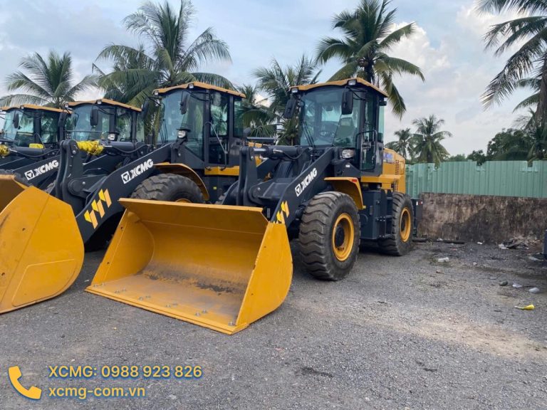Máy Xúc Lật LW350FV hãng XCMG gầu 1.8 m3