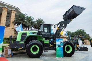 XÚC LẬT ĐIỆN XCMG XC968-EV - THI CÔNG XANH