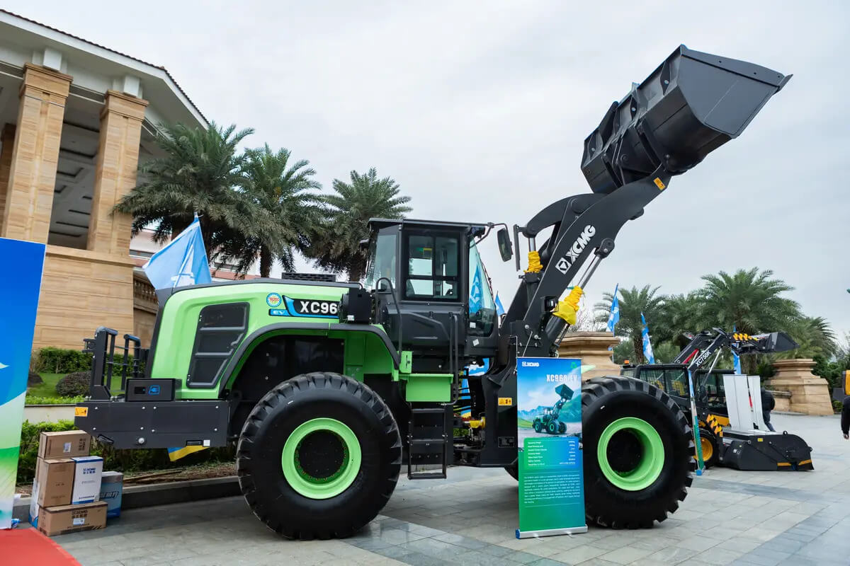 XÚC LẬT ĐIỆN XCMG XC968-EV - THI CÔNG XANH