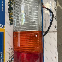 Đèn Pha Sau Bên Phải Xe Lu XCMG