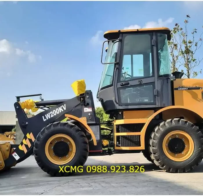 Báo giá [2025] Máy xúc lật XCMG LW200KV gầu 1,2 m3 Động cơ YTO công suất 65 kW Được sản xuất bởi tập đoàn XCMG Trung Quốc