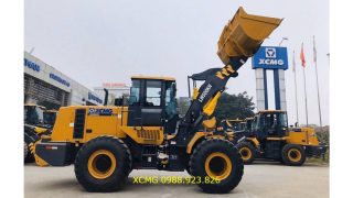 Máy xúc lật bánh lốp LW500KN gầu 4,2m3, cần cao 4.5 mét cao cấp liên doanh Đức